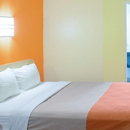 Motel 6-Seymour, In - North Экстерьер фото