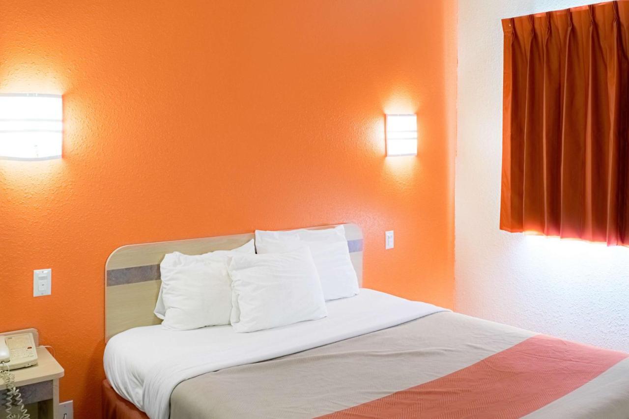 Motel 6-Seymour, In - North Экстерьер фото